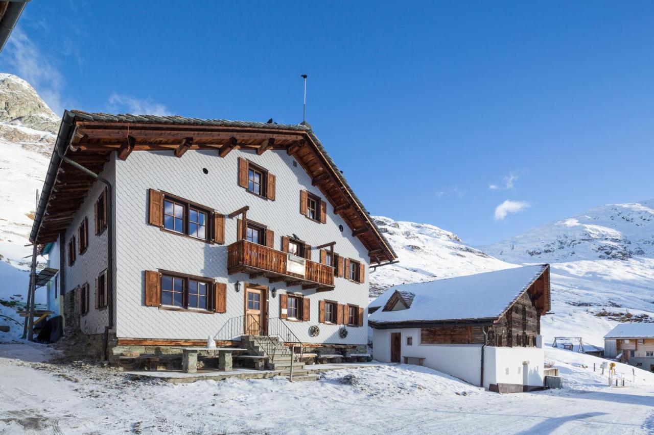 Gasthaus Alpenrose Juf Hotel Exterior foto